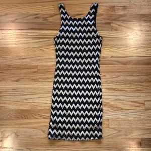Forever 21 zigzag mini